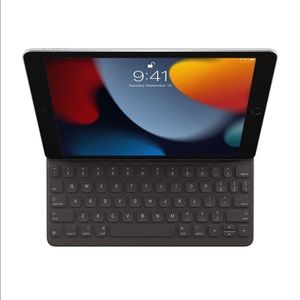 Apple Smart Keyboard for iPad - excellent condition!